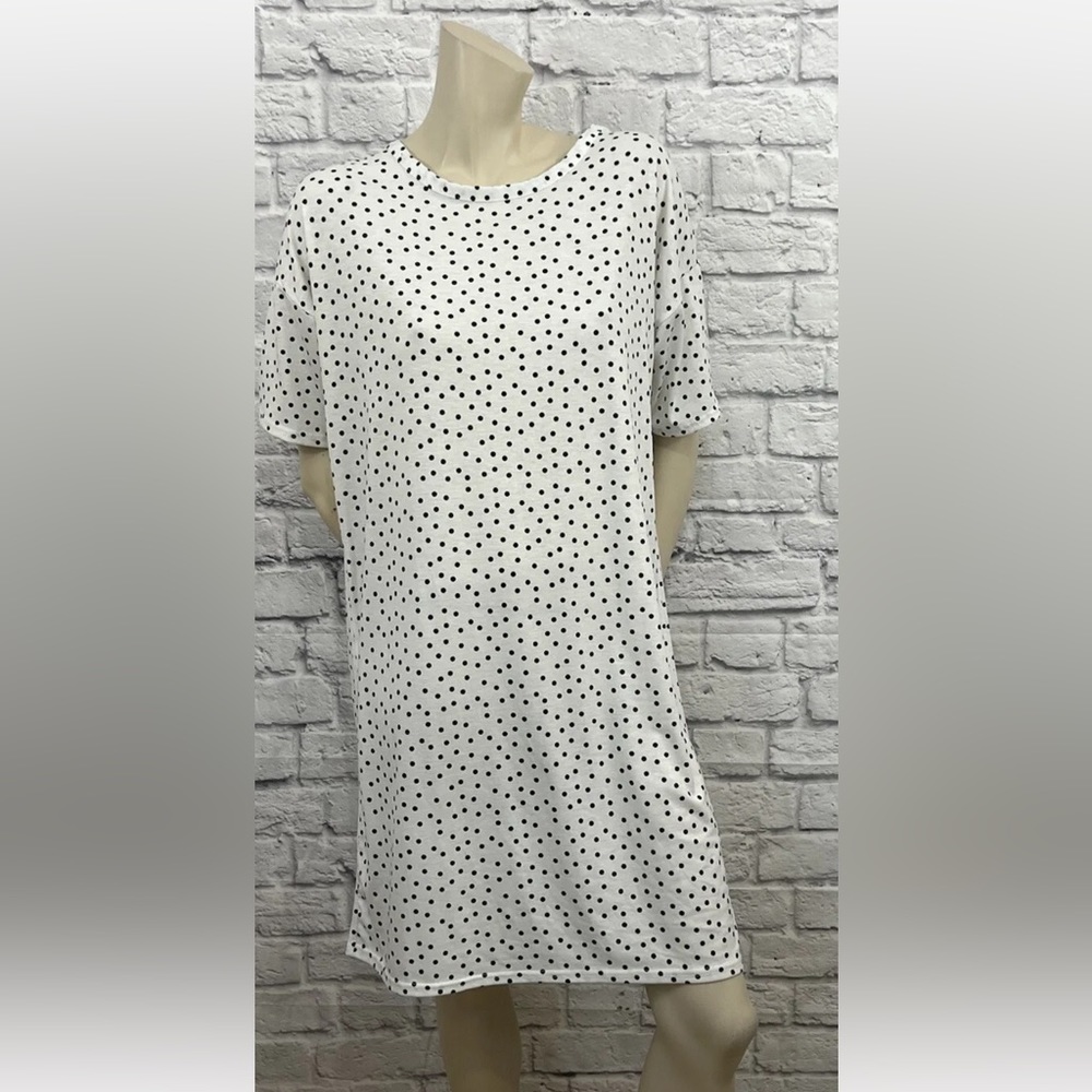 BOOHOO BLACK & WHITE POLKA DOT PRINT SHORT SLEEVE T-SHIRT DRESS SIZE 6